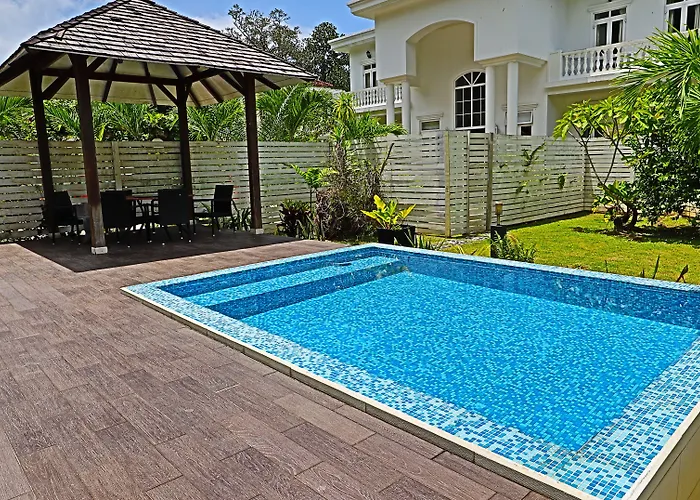 Villa Chateau Elysium - Two Bedroom 1 *